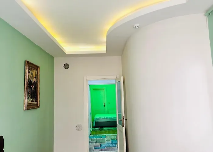 Alojamento de Acomodação e Pequeno-almoço Centre Taksim *