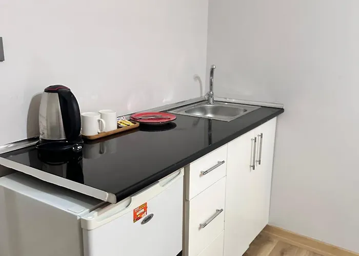 Alojamento de Acomodação e Pequeno-almoço Centre Taksim *