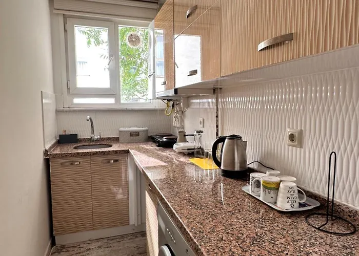 Alojamento de Acomodação e Pequeno-almoço Centre Taksim Istambul