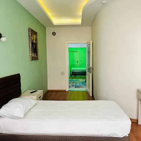 فندق مبيت وإفطار Centre Taksim *