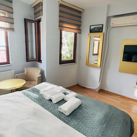 فندق مبيت وإفطار Centre Taksim *